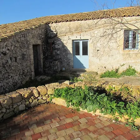 Casa Sarculla Testa dellʼAcqua